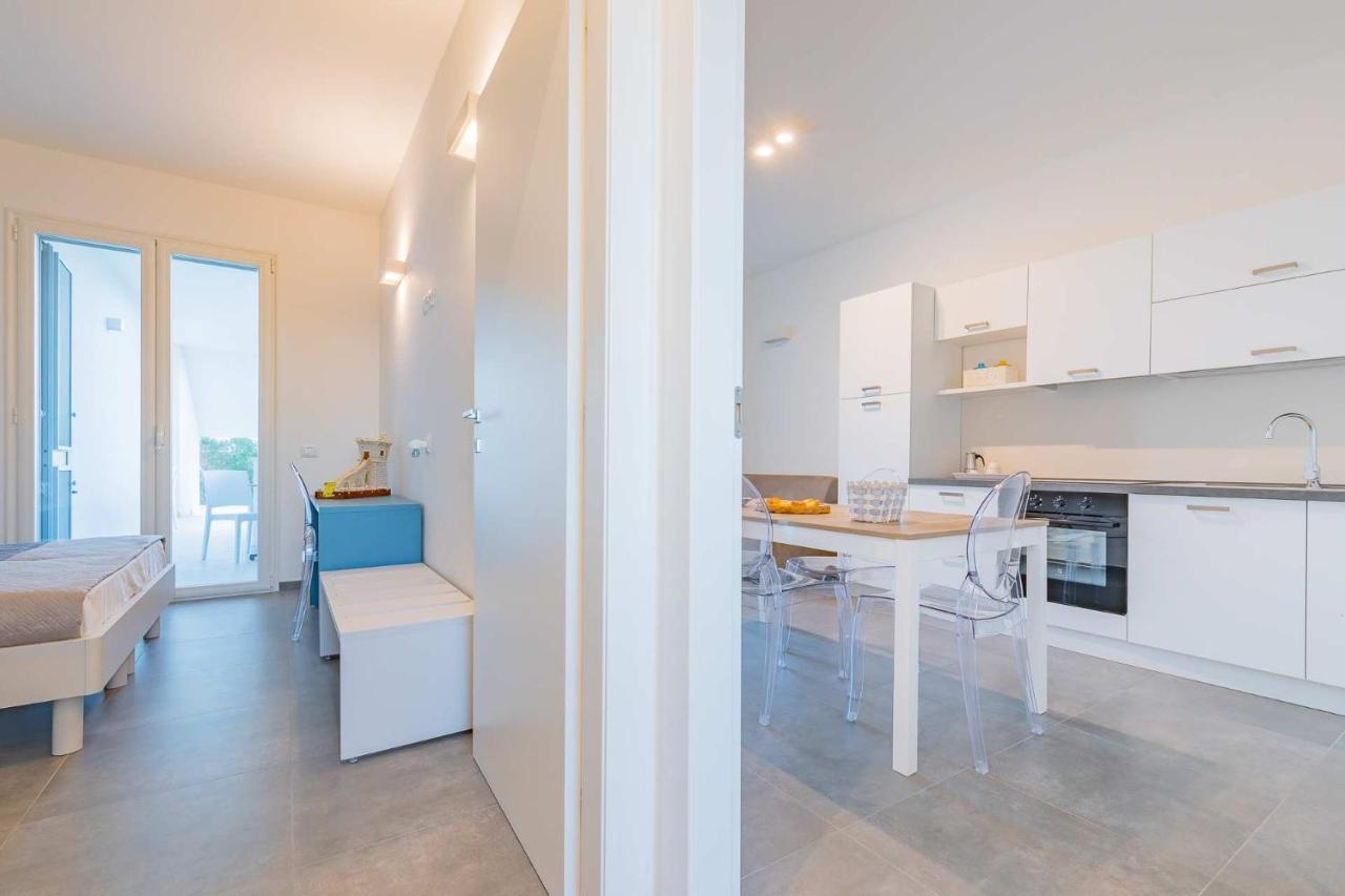 Peninsula Apartments Порто Чезарео Екстериор снимка