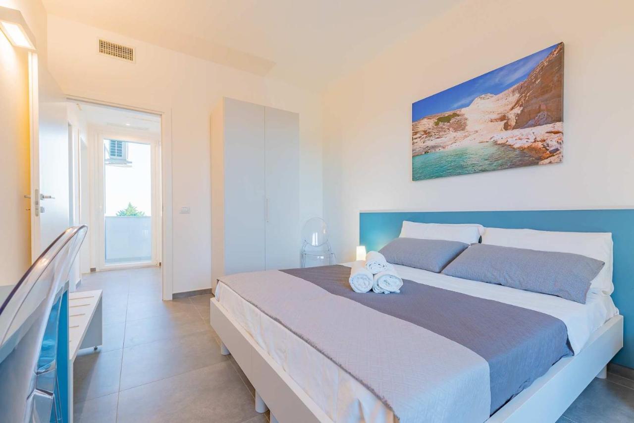 Peninsula Apartments Порто Чезарео Екстериор снимка