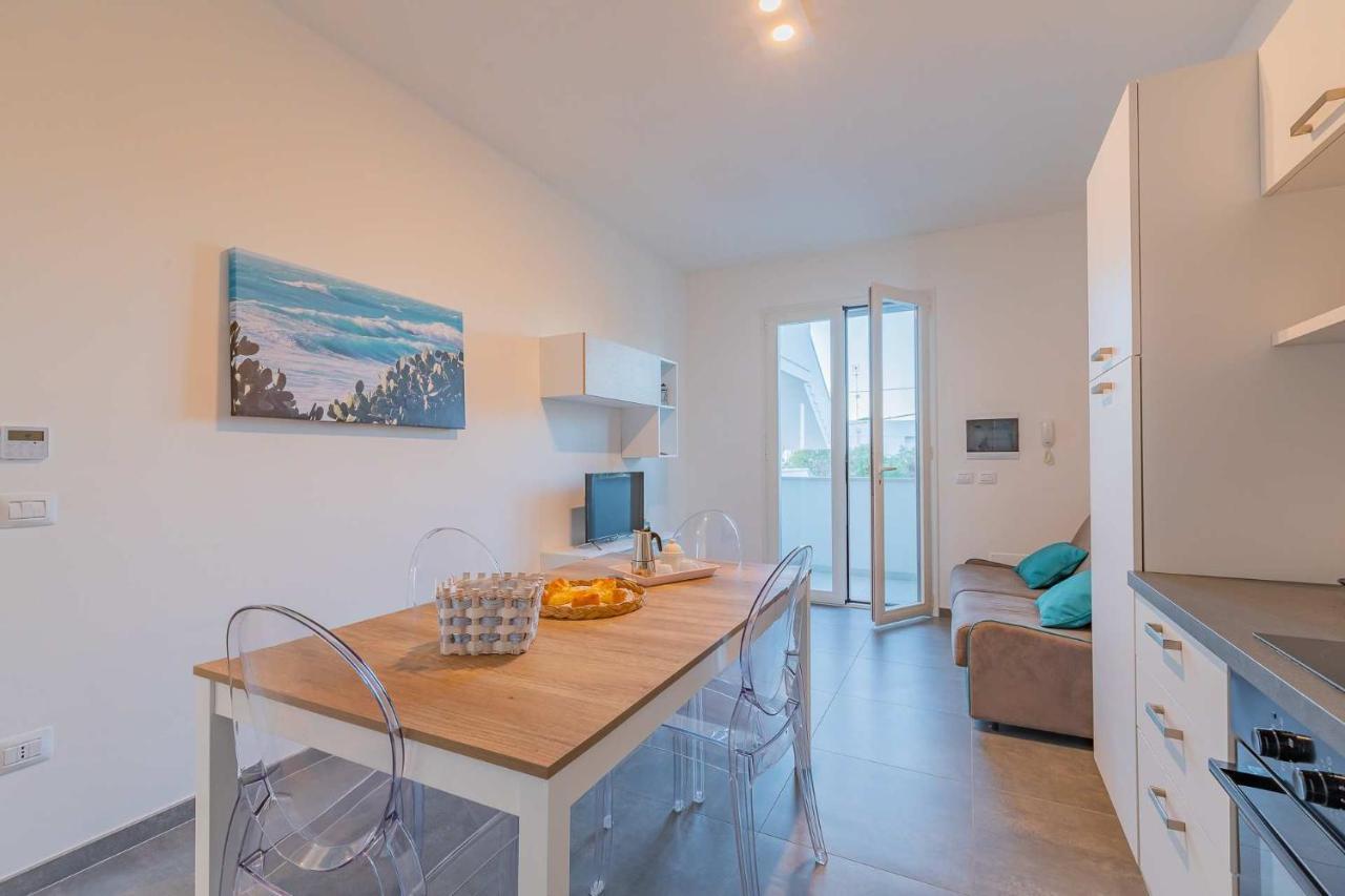 Peninsula Apartments Порто Чезарео Екстериор снимка