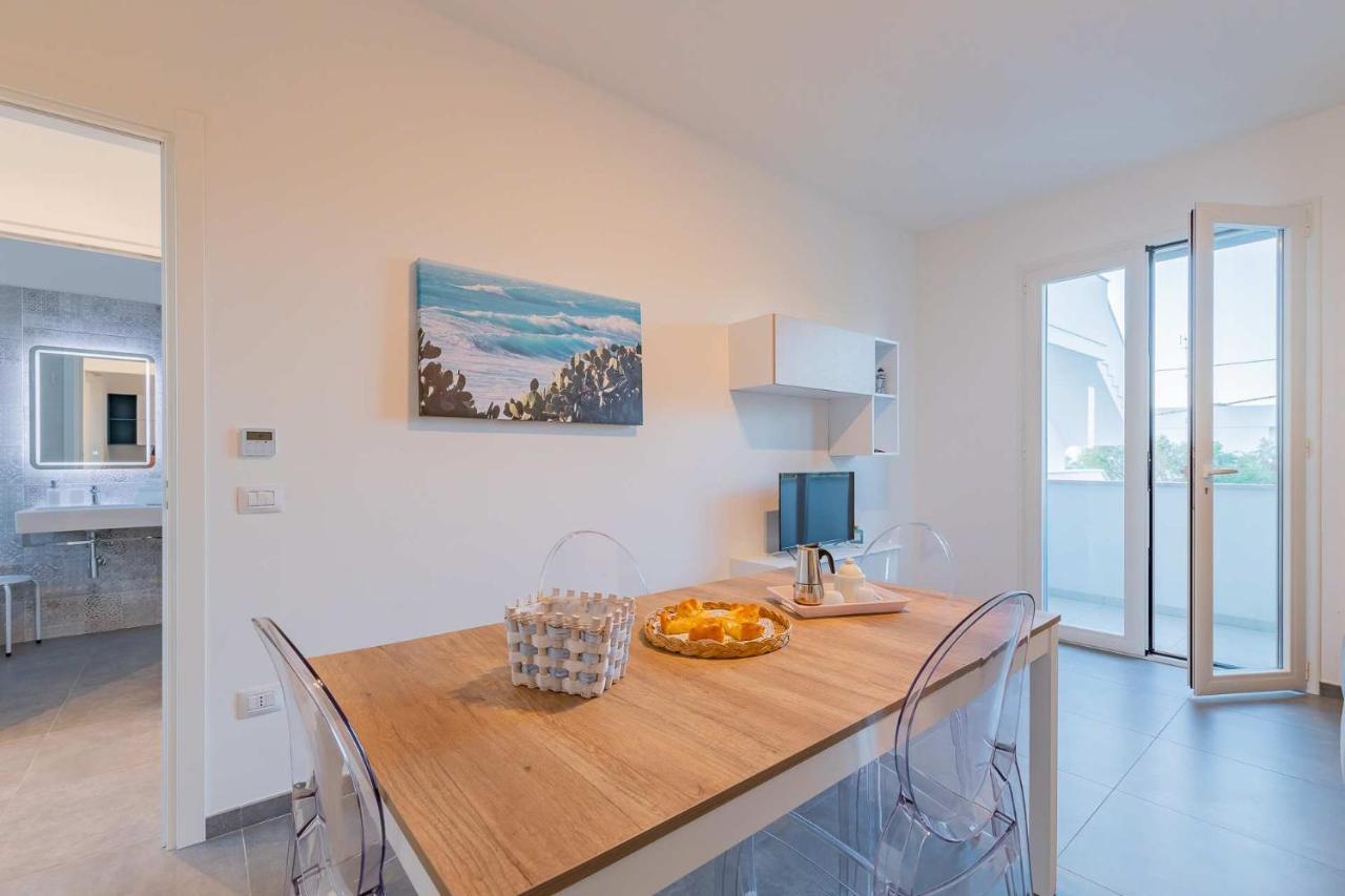 Peninsula Apartments Порто Чезарео Екстериор снимка
