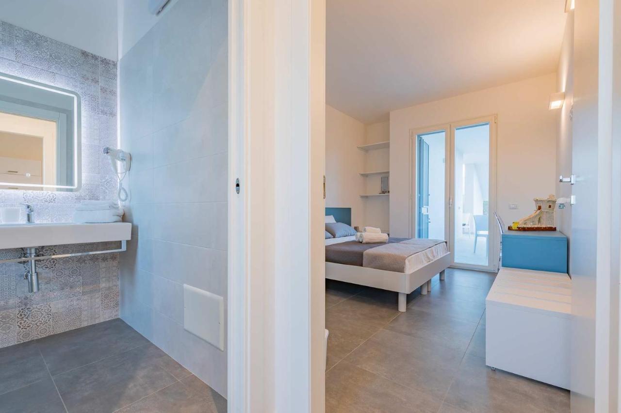 Peninsula Apartments Порто Чезарео Екстериор снимка