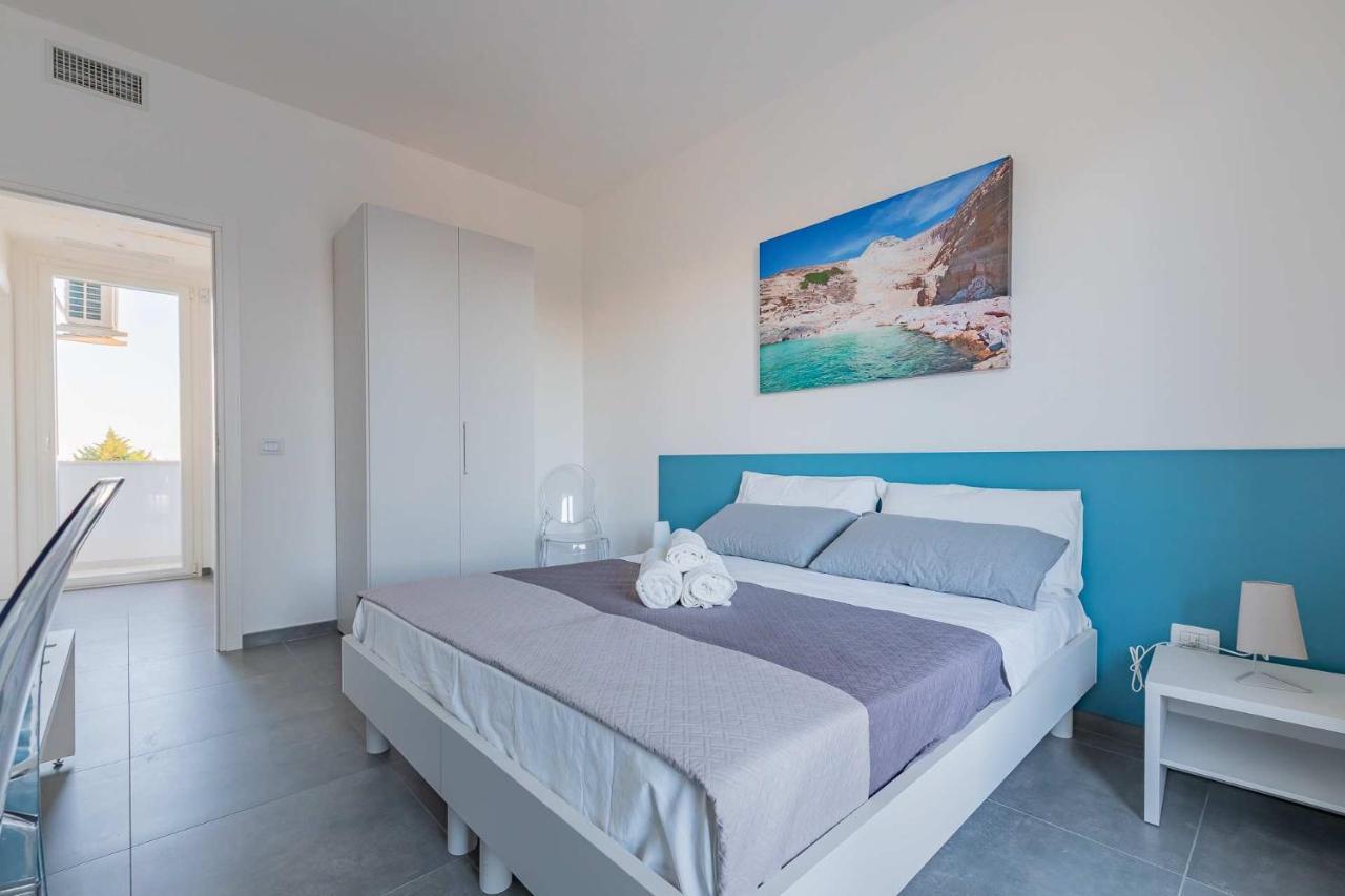 Peninsula Apartments Порто Чезарео Екстериор снимка