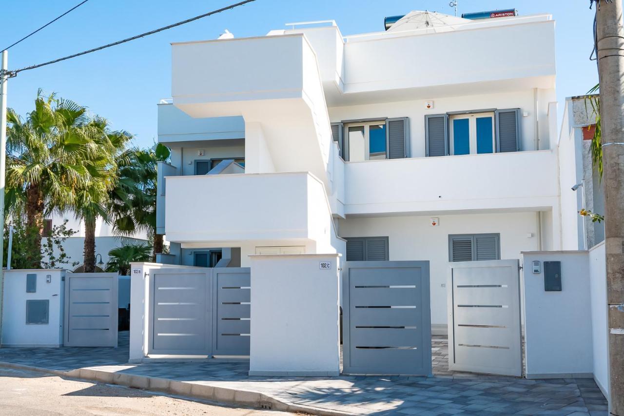 Peninsula Apartments Порто Чезарео Екстериор снимка