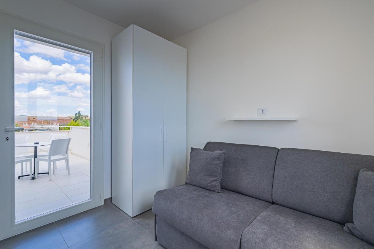 Peninsula Apartments Порто Чезарео Екстериор снимка